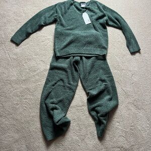 Softies Marshmallow V-neck lounge set dusty green size S NWT
